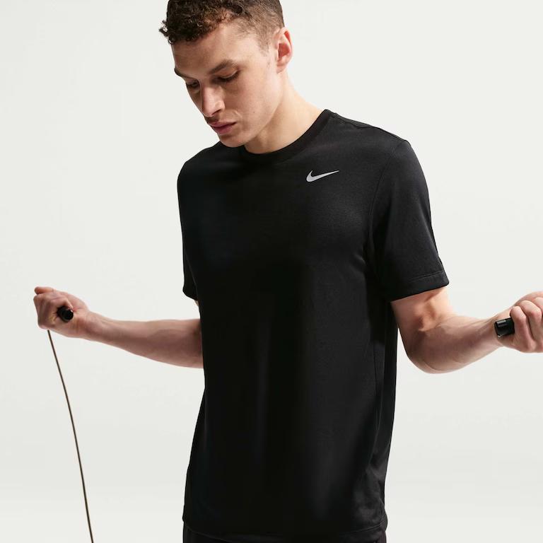 Camiseta Nike Dri-FIT Legend Masculina